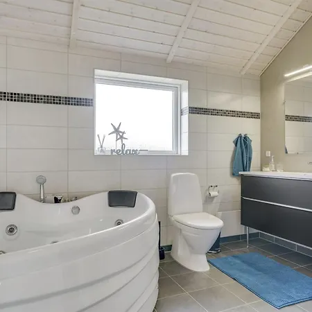 Feriehus Ina - 1-2km From The Sea By Interhome *