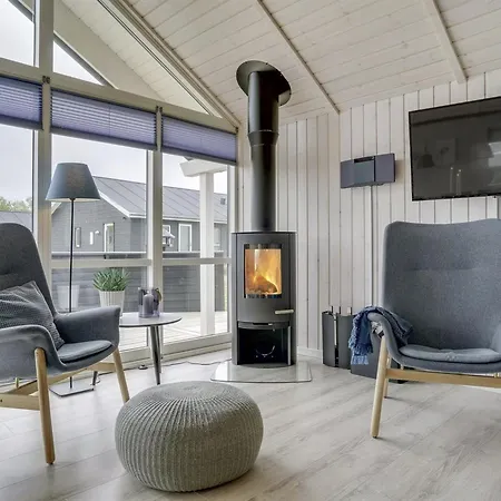 Ina - 1-2km From The Sea By Interhome Feriehus *