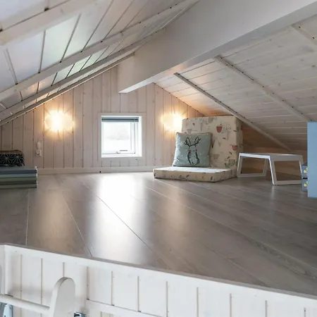 Ina - 1-2km From The Sea By Interhome *